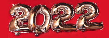 Mutlu yıllar 2022 gümüş balonlar.