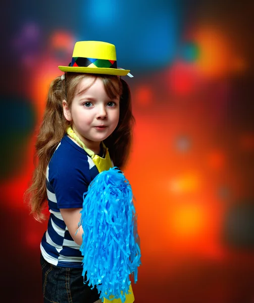 Portrait de petite fille en costume de carnaval sur backgrou abstrait — Photo