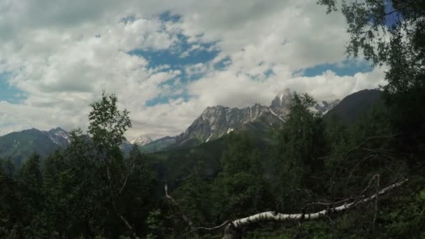 Veduta delle cime montuose Svaneti — Video Stock