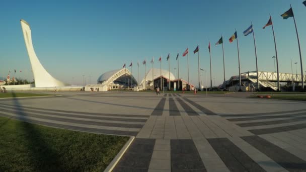 Az Olimpiai Park, olimpiai láng — Stock videók