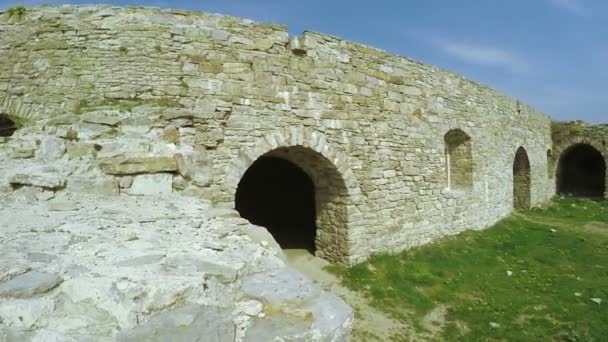 Vista del antiguo castillo — Vídeos de Stock