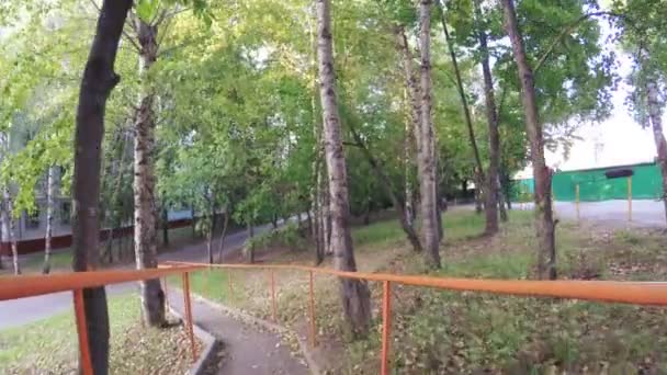 Descente pour invalides et poussettes 