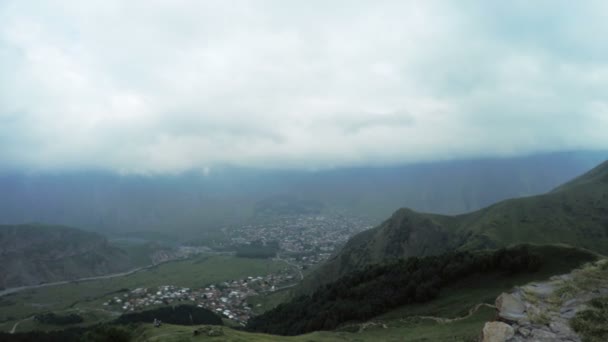Utsiktsplats berg — Stockvideo