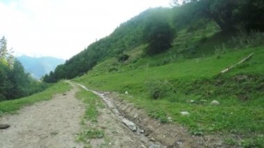 Georgia dağ dere