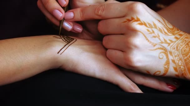 Dibujo henna mehendi — Vídeos de Stock