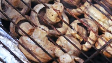 Champignon şiş niteliğine