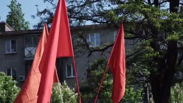 Rode vlaggen van Sovjet-Unie van 9 mei — Stockvideo