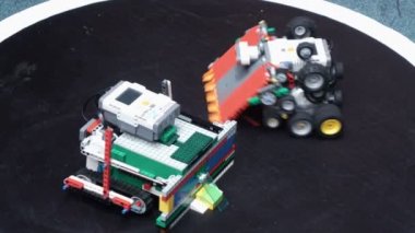 Lego Bestrobofest savaş rekabet makineleri