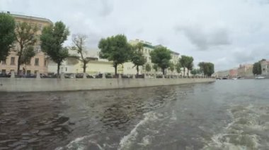 İleri yol tornistan Nehri üzerinde