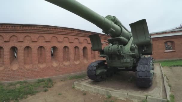 Museu de Artilharia e exposições — Vídeo de Stock