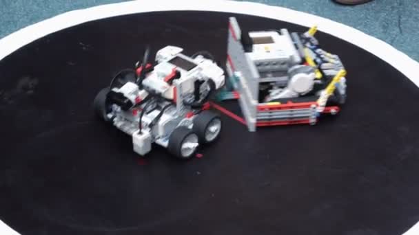 MelhorRoboFest Máquinas de competição de batalha da Lego — Vídeo de Stock