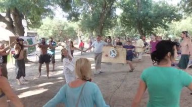 Etno ezoterik festival yuvarlak dans