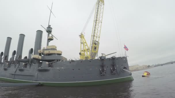 Felújított cruiser Aurora — Stock videók