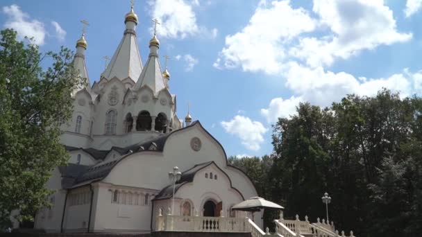 De heliga nya martyrernas kyrka — Stockvideo