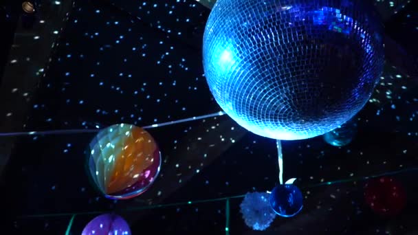 Miroir Boule disco sous le plafond — Video