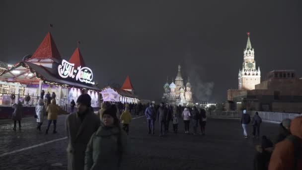 Roter Platz und GUM in Neujahrs- und Weihnachtsbeleuchtung — Stockvideo