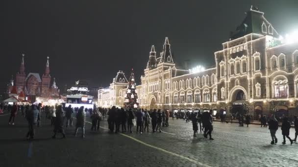 Plaza Roja y GUM en Año Nuevo e iluminación navideña — Vídeo de stock