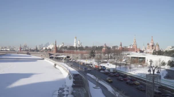 Vista do Kremlin e do congelado — Vídeo de Stock