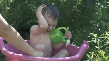 Mutfaktaki çocuk...