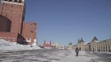 Yoğun kar yağışı sonrası Kızıl Meydan, Kremlin, GUM