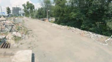 Yapı yığınları ve ev atıkları