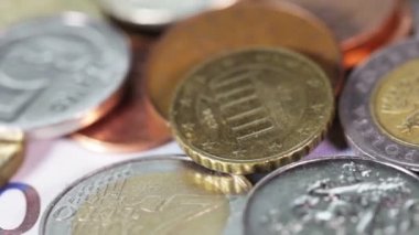 Farklı banknot paraları ile