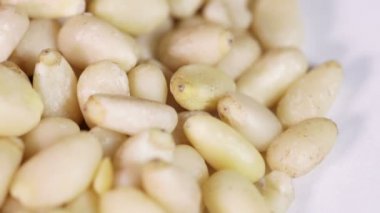 çam fıstığı avuç