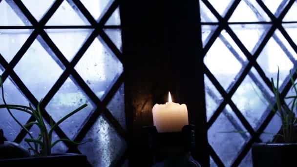 Окно свечи — стоковое видео