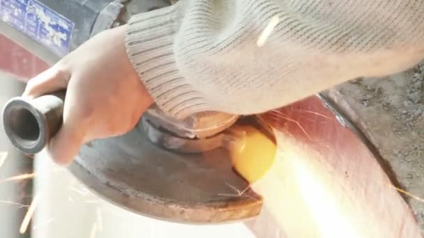 Angle grinder — Stock Video