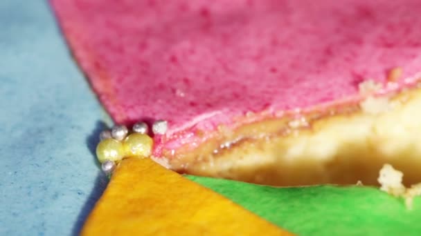 Multi-colored cake — Stock Video