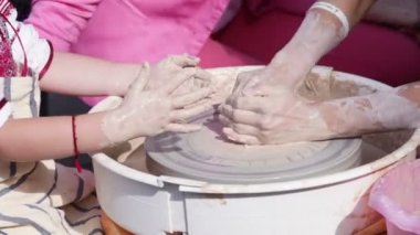 çanak çömlek tekerlekler