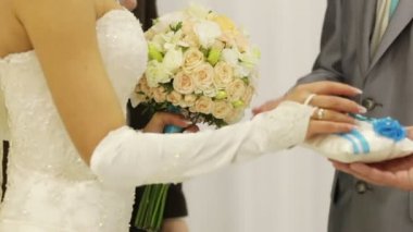 Alyans alışverişi