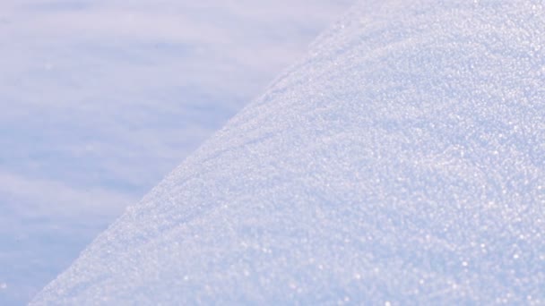 Труба под снегом — стоковое видео