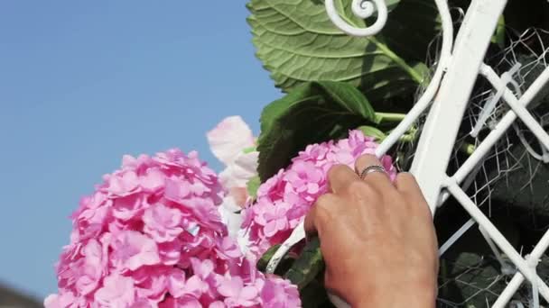 Créer un bouquet décoratif — Video