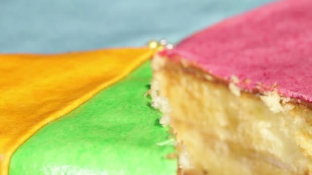 Multi-colored cake — Stock Video