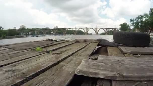 Αποβάθρα του ποταμού — Αρχείο Βίντεο