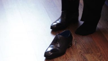 yakın çekim siyah ayakkabı Giydirme