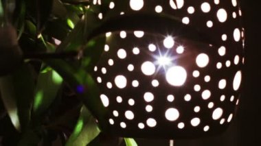 Dekoratif lamba delikli