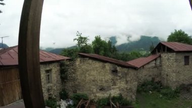 Veranda bakan Buzulu