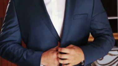 Ceket düğmeleri sabitleme