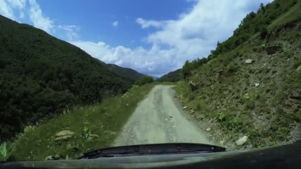 Ορεινού δρόμου από το αυτοκίνητο — Αρχείο Βίντεο