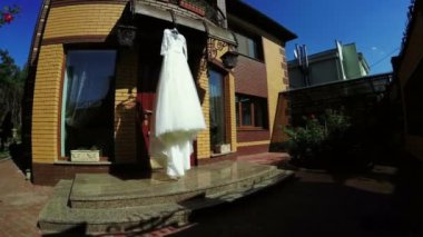 Doğa düğün elbise