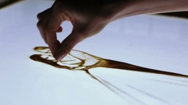 Çift düğün, boyalı kum animasyon