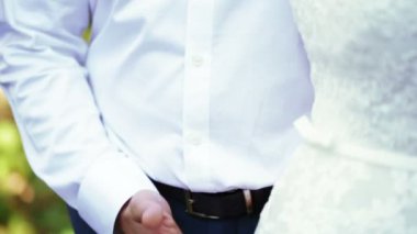 Eller yeni evli doğa