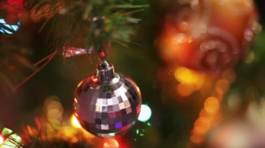 Sokaklarda Noel Aydınlatmaları