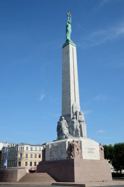Riga 'daki özgürlük anıtı