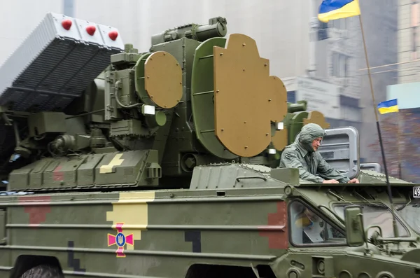 Militärparade in der ukrainischen Hauptstadt — Stockfoto