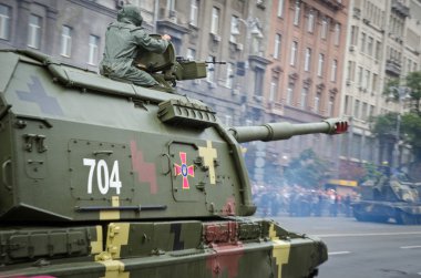 Ukrayna sermaye askeri geçit töreni