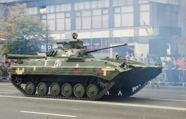 Military parade in the Ukrainian capital — Stock Photo, Image