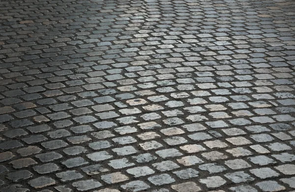 Cobblestone Trottoaren Fotograferades Nära Med Minskande Perspektiv — Stockfoto